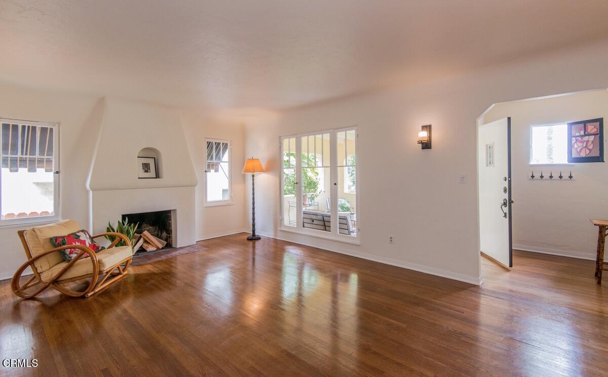 1843 Vistillas Road Altadena, CA 91001 - Photo 6 of 39 041221_Vistillas_Rd_JAS-0242_LowRes