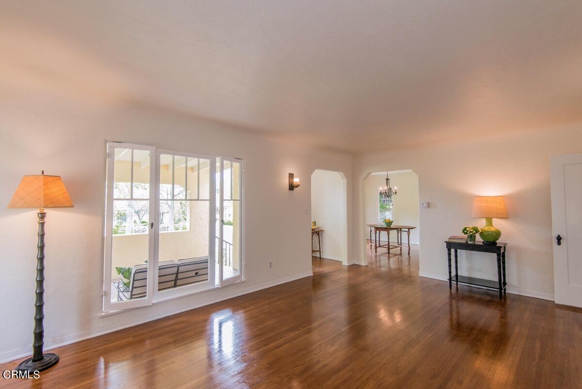 1843 Vistillas Road Altadena, CA 91001 - Photo 7 of 39 041221_Vistillas_Rd_JAS-0203_LowRes