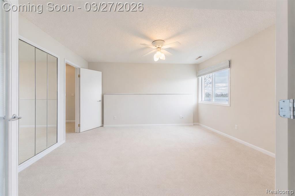 1932 Klingensmith Road Bloomfield Hills, MI 48302 - Photo 9 of 27