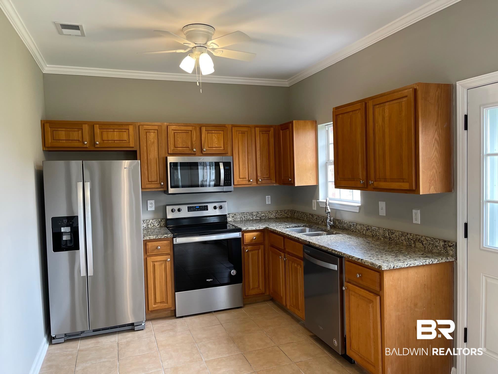 1188 Sloane Cove Foley, AL 36535 - Photo 8 of 27 Kitchen