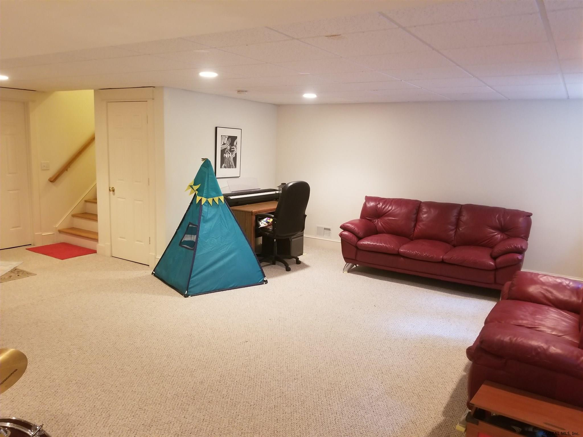 513 Dawson Road Bethlehem, NY 12054 - Photo 11 of 40 Photo 15