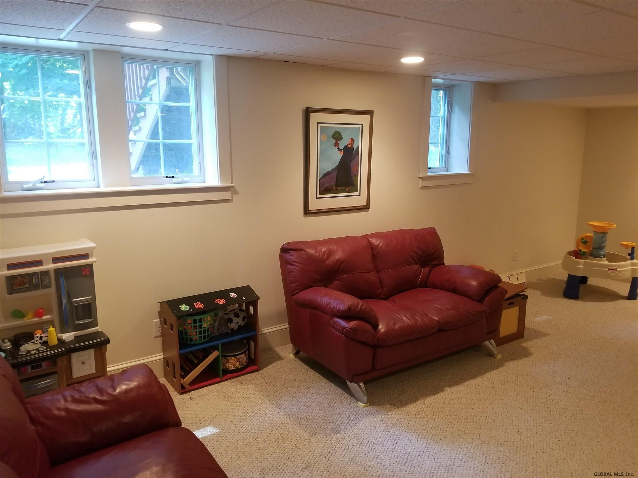 513 Dawson Road Bethlehem, NY 12054 - Photo 12 of 40 Photo 16