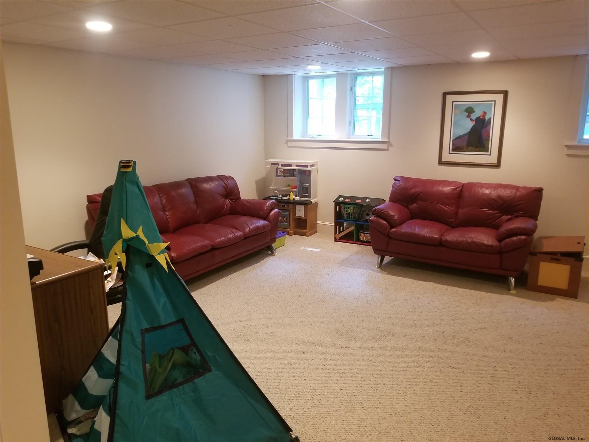 513 Dawson Road Bethlehem, NY 12054 - Photo 14 of 40 Photo 18