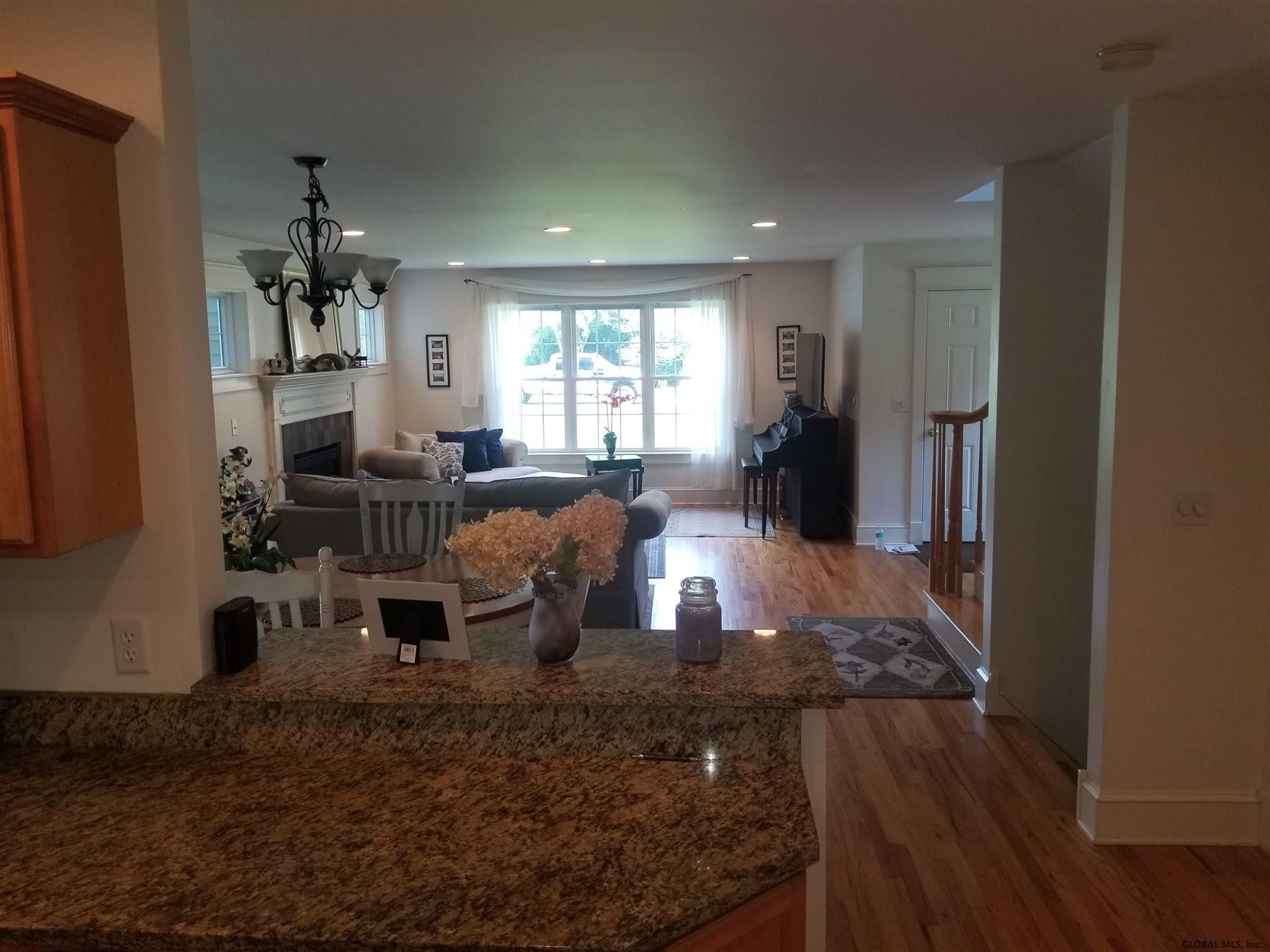 513 Dawson Road Bethlehem, NY 12054 - Photo 10 of 40 Photo 14