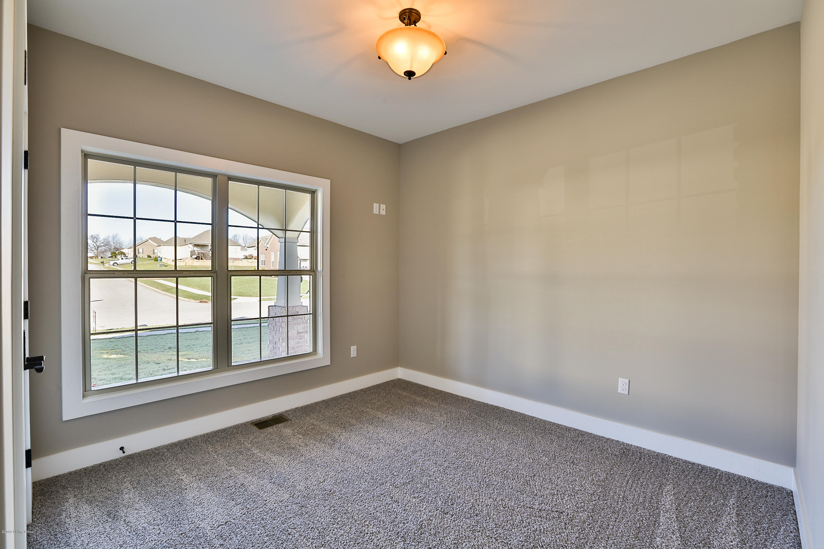 1497 Partridge Run Road Shelbyville, KY 40065 - Photo 9 of 37 CT6C9530