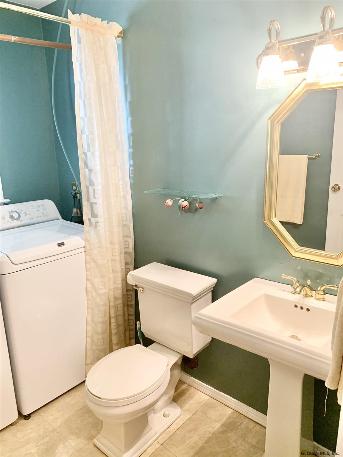 963 Benedict Road Ballston, NY 12019 - Photo 28 of 63 Photo 29