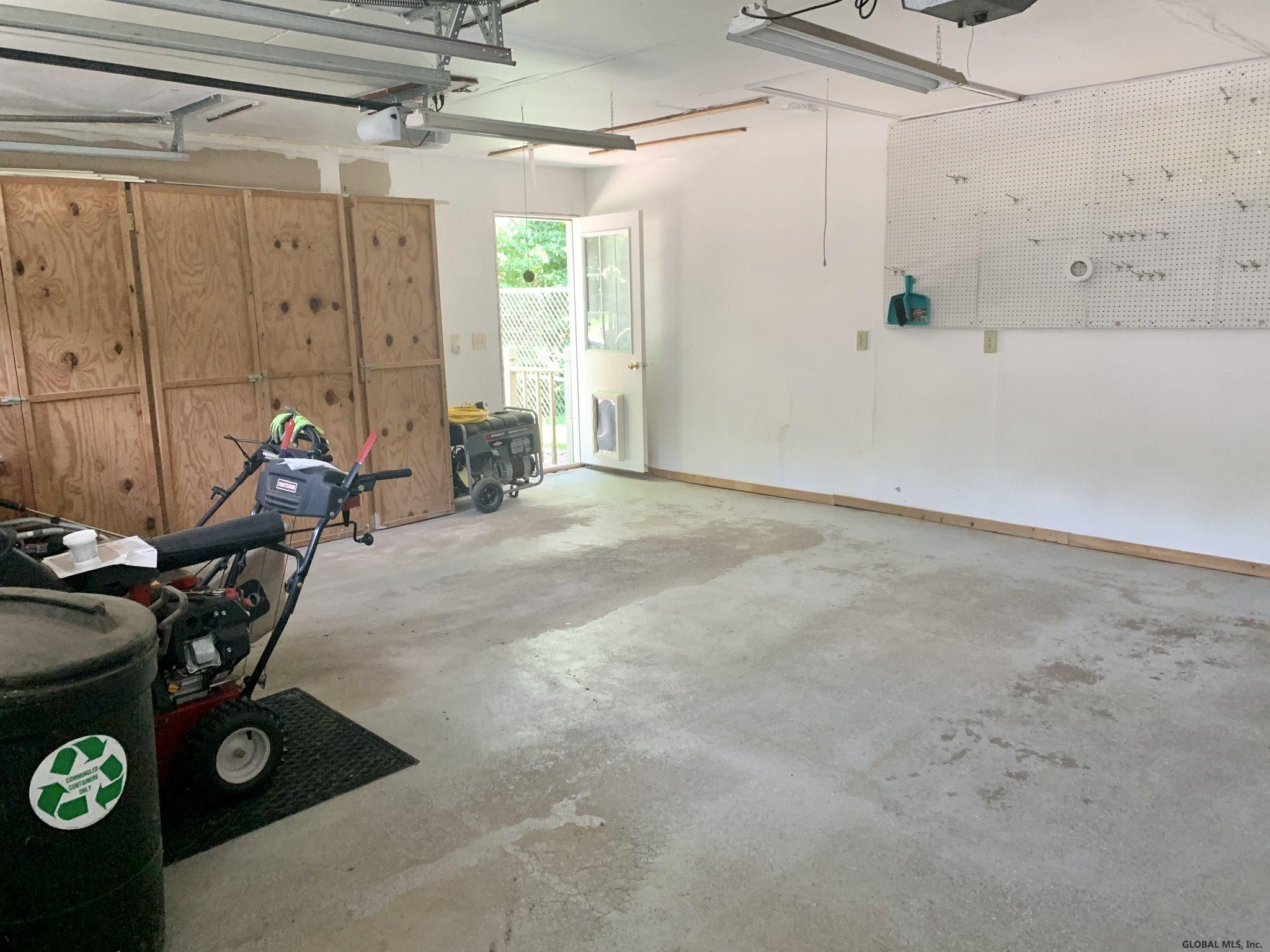 963 Benedict Road Ballston, NY 12019 - Photo 46 of 63 Photo 47