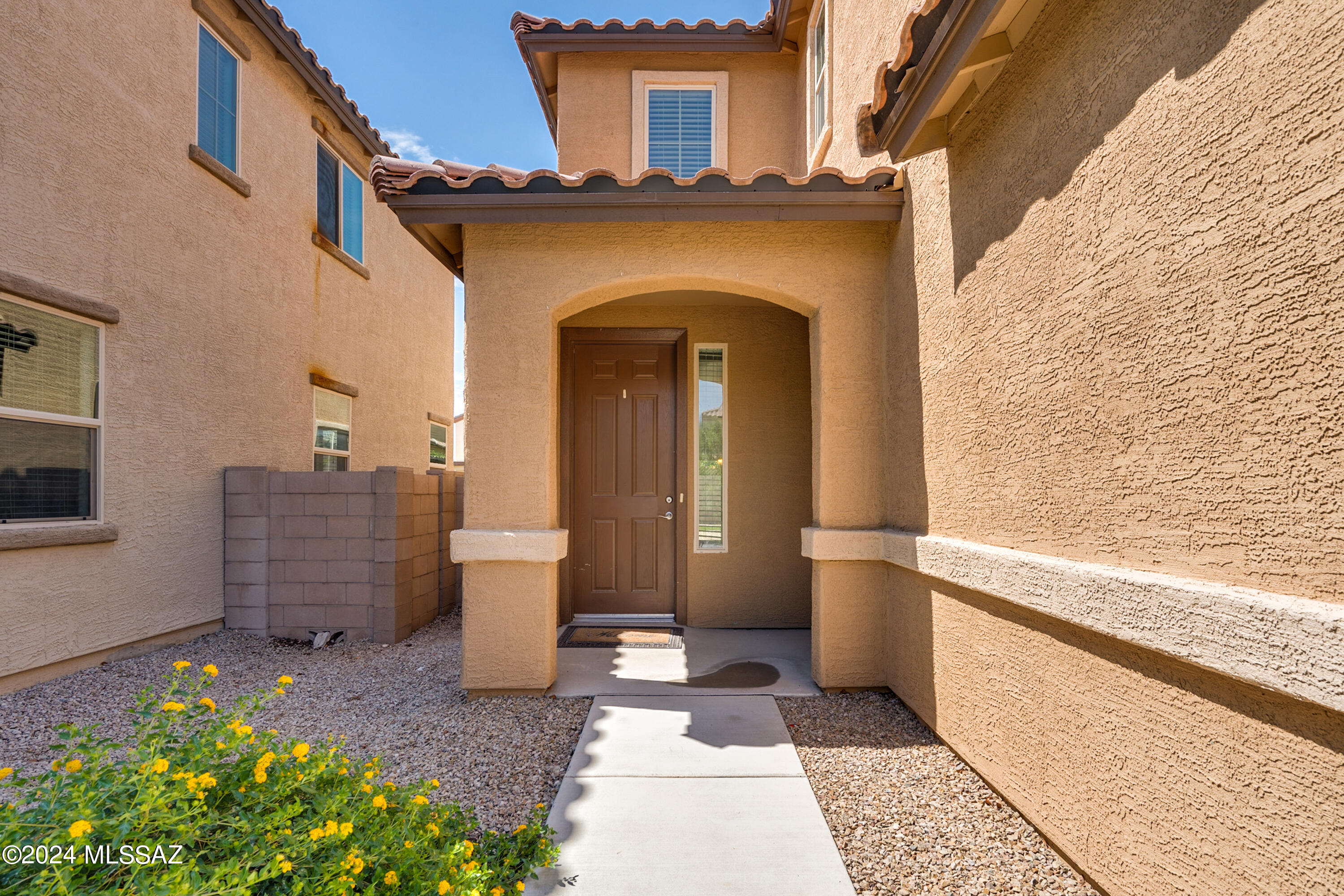 6736 Neptune Cove Road Tucson, AZ 85756 - Photo 3 of 47 Gallery Image 3
