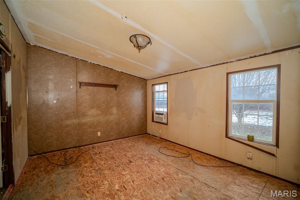 4250 East Winn Road Hallsville, MO 65255 - Photo 15 of 36