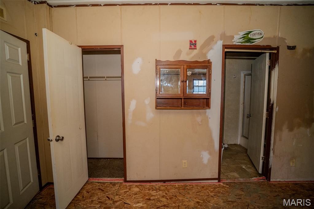 4250 East Winn Road Hallsville, MO 65255 - Photo 21 of 36