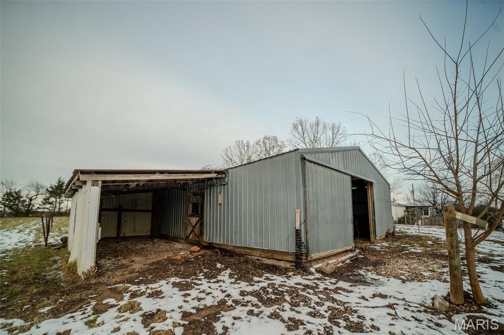 4250 East Winn Road Hallsville, MO 65255 - Photo 30 of 36