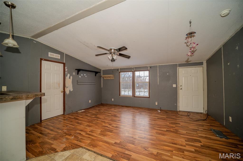 4250 East Winn Road Hallsville, MO 65255 - Photo 8 of 36