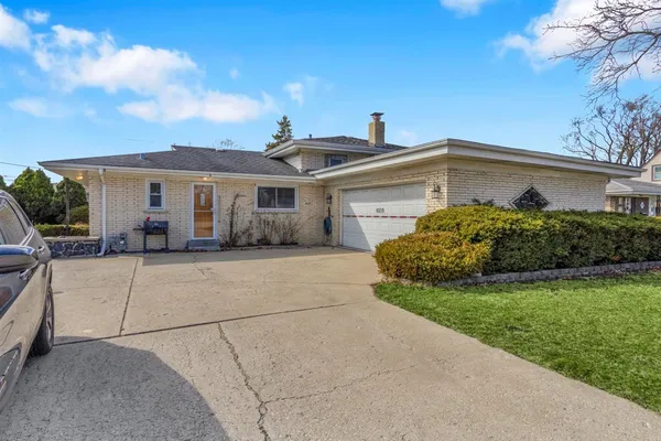 $349,900 | 4530 Butterfield Road, Hillside, IL 60162