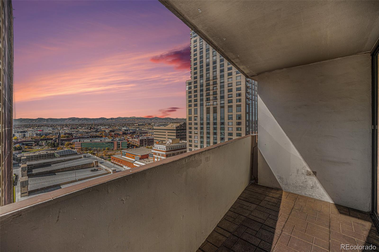 1020 15th Street, Unit 21L Denver, CO 80202 - Photo 11 of 35 a view of balcony with city view