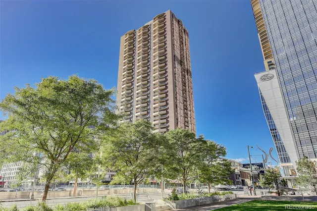 a view of a large building