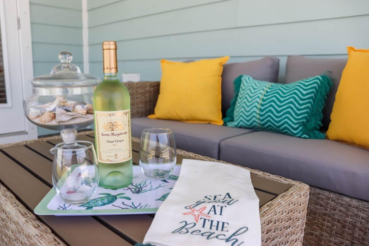 769 Backwater Road Port St. Joe, FL 32456 - Photo 33 of 45 a living room with a couch and a table