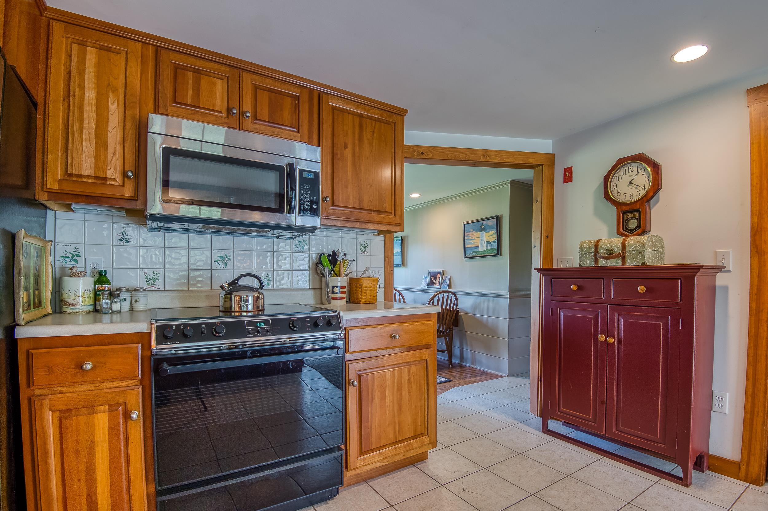 972 Whittier Road Tamworth, NH 03890 - Photo 12 of 32 Gallery Image 12