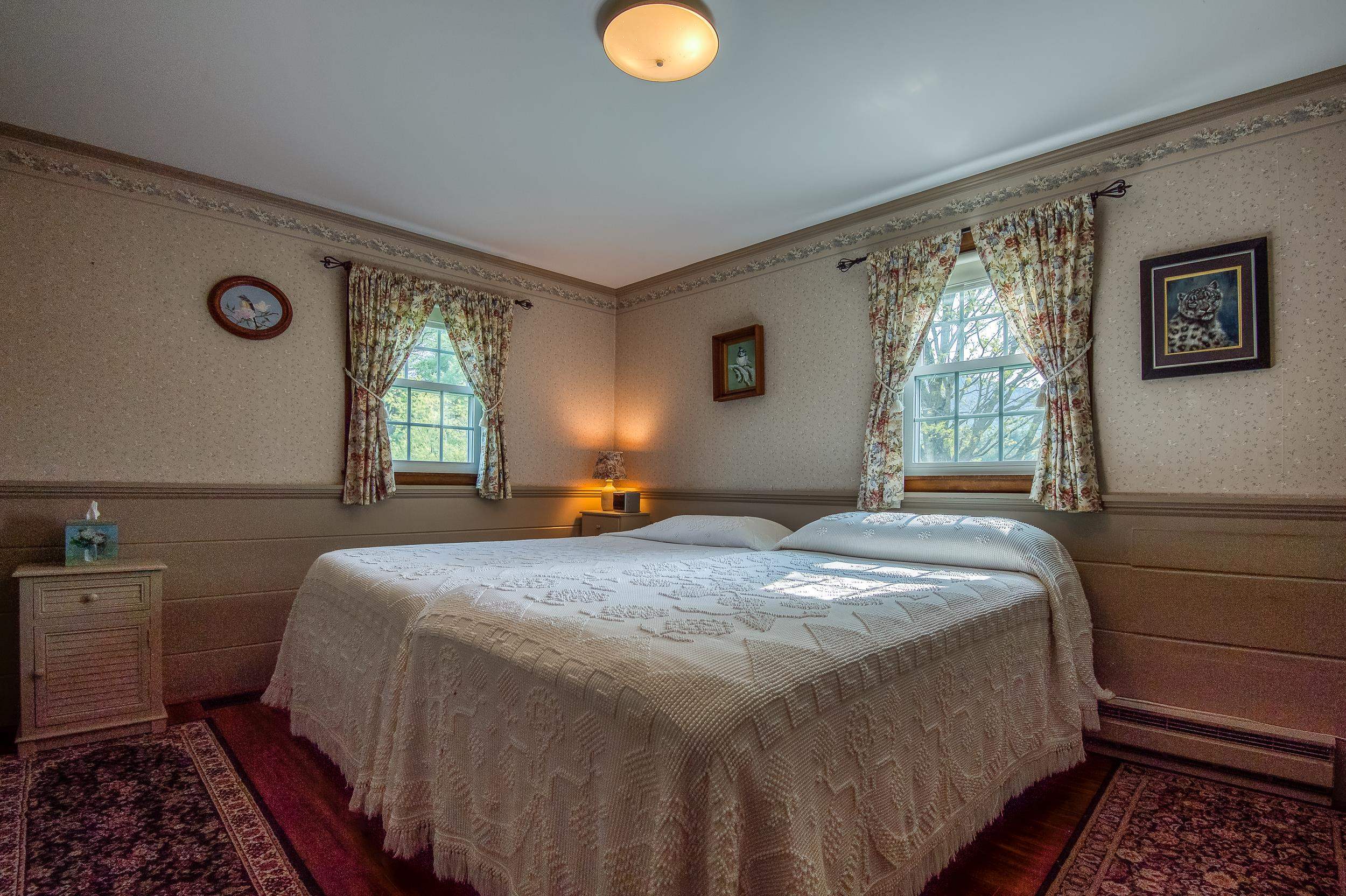 972 Whittier Road Tamworth, NH 03890 - Photo 18 of 32 Gallery Image 18