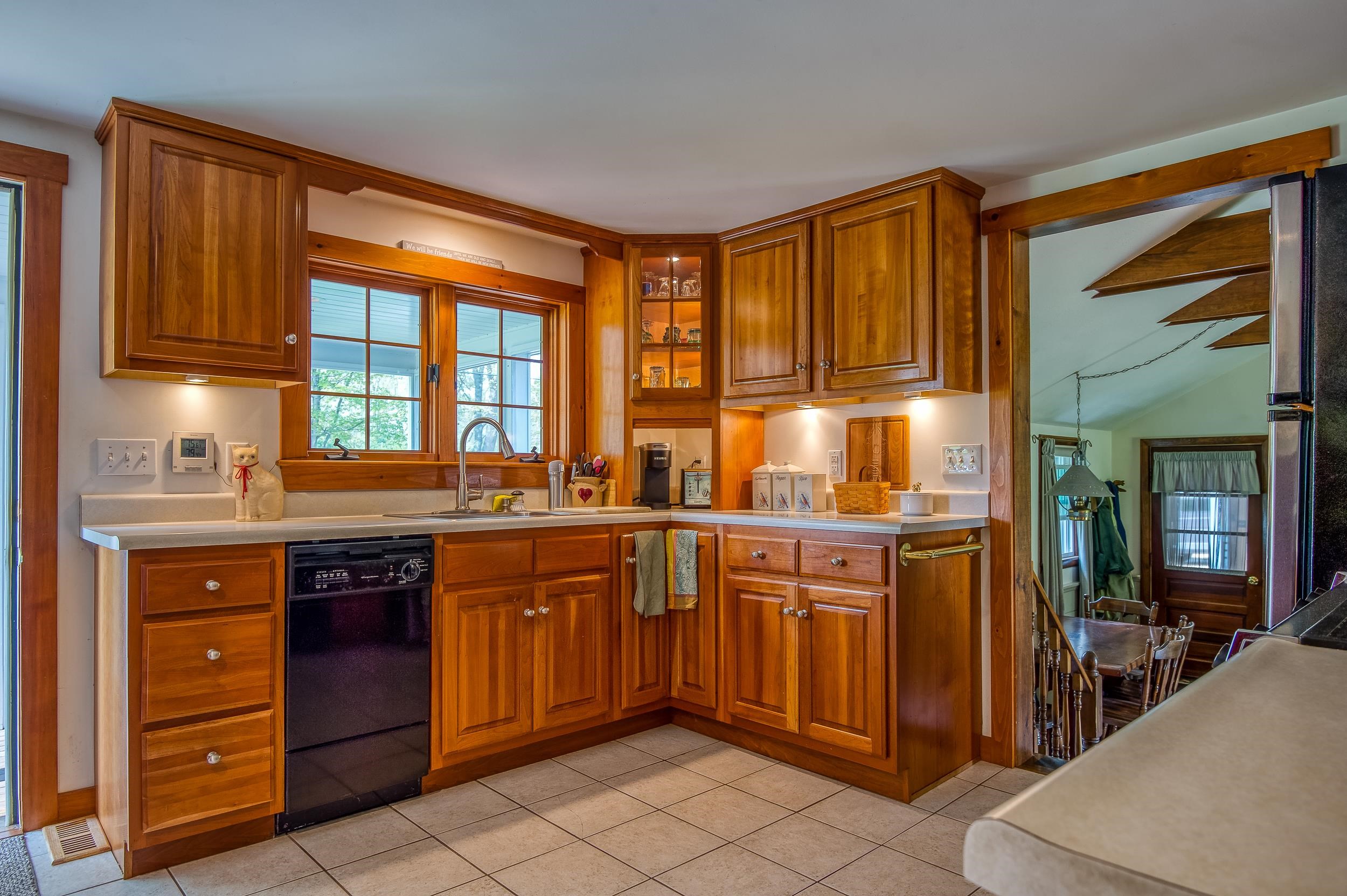 972 Whittier Road Tamworth, NH 03890 - Photo 8 of 32 Gallery Image 8