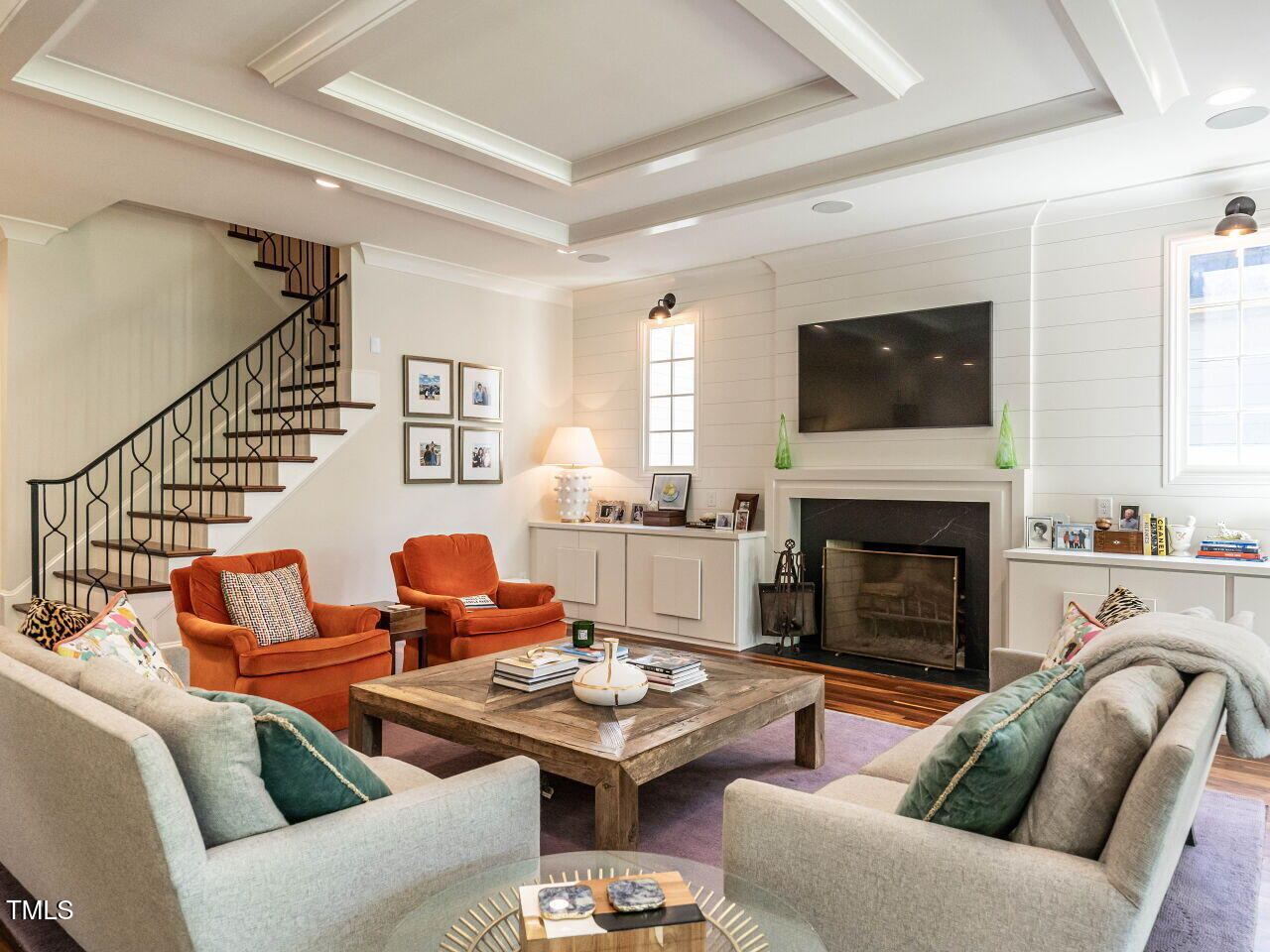 2125 Pine Drive Raleigh, NC 27608 - Photo 10 of 40 010-1280x960-family-room