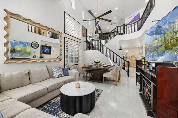 $1,179,000 | 23233 Sageview Court, Valencia, CA 91354