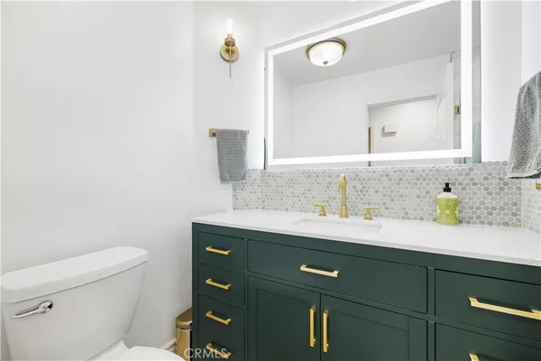 $1,179,000 | 23233 Sageview Court, Valencia, CA 91354