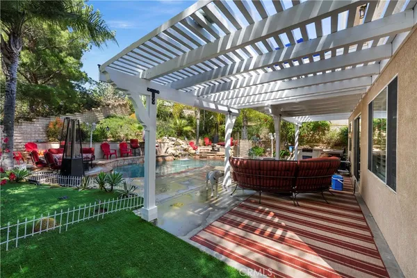 $1,179,000 | 23233 Sageview Court, Valencia, CA 91354