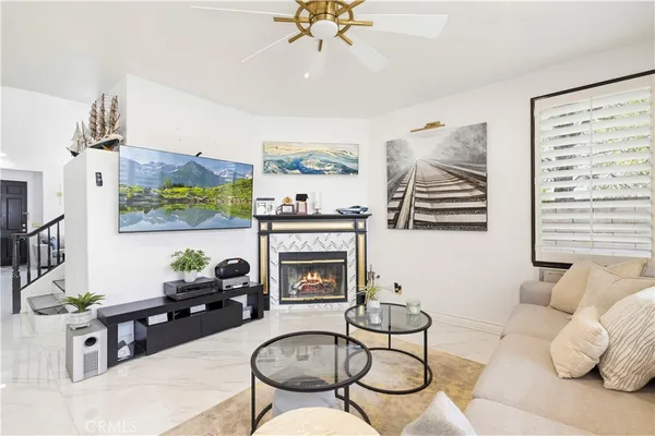 $1,179,000 | 23233 Sageview Court, Valencia, CA 91354