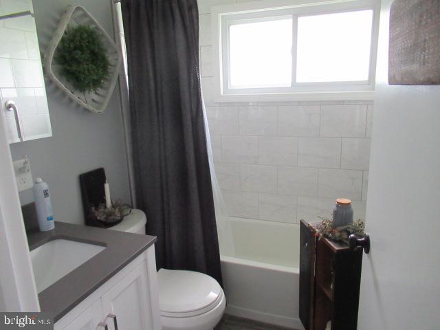 45 Queens Bridge Road Levittown, PA 19057 - Photo 10 of 18 Modern bathroom with natural accents.