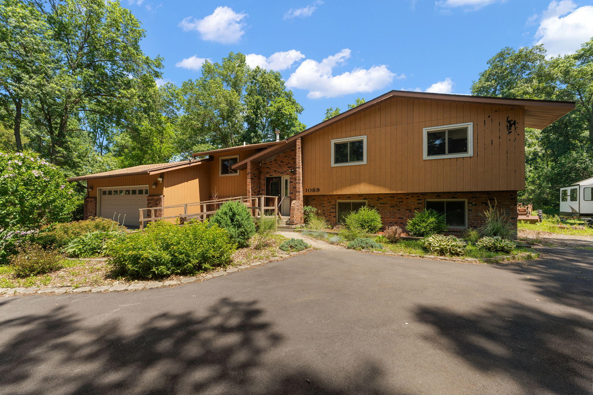 1089 North 200 West Chesterton, IN 46304 - Photo 44 of 50 2048x1365