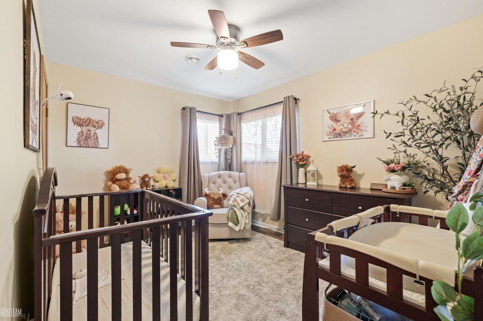 18145 22 Mile Road Macomb, MI 48044 - Photo 10 of 27 50187949-5B42728E-5659-415A-B50C-86BCC5A8D8D0.JPG
