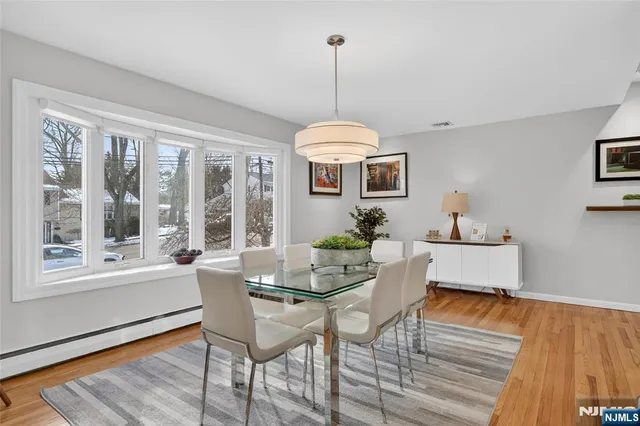 $925,000 | 90 Birchwood Terrace, Wayne, NJ 07470