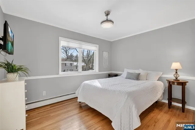 $925,000 | 90 Birchwood Terrace, Wayne, NJ 07470