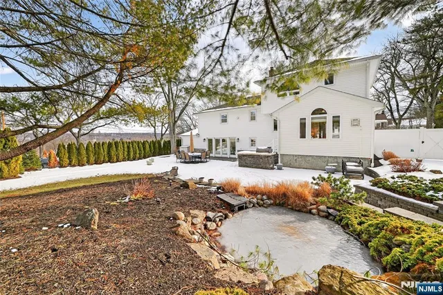 $925,000 | 90 Birchwood Terrace, Wayne, NJ 07470