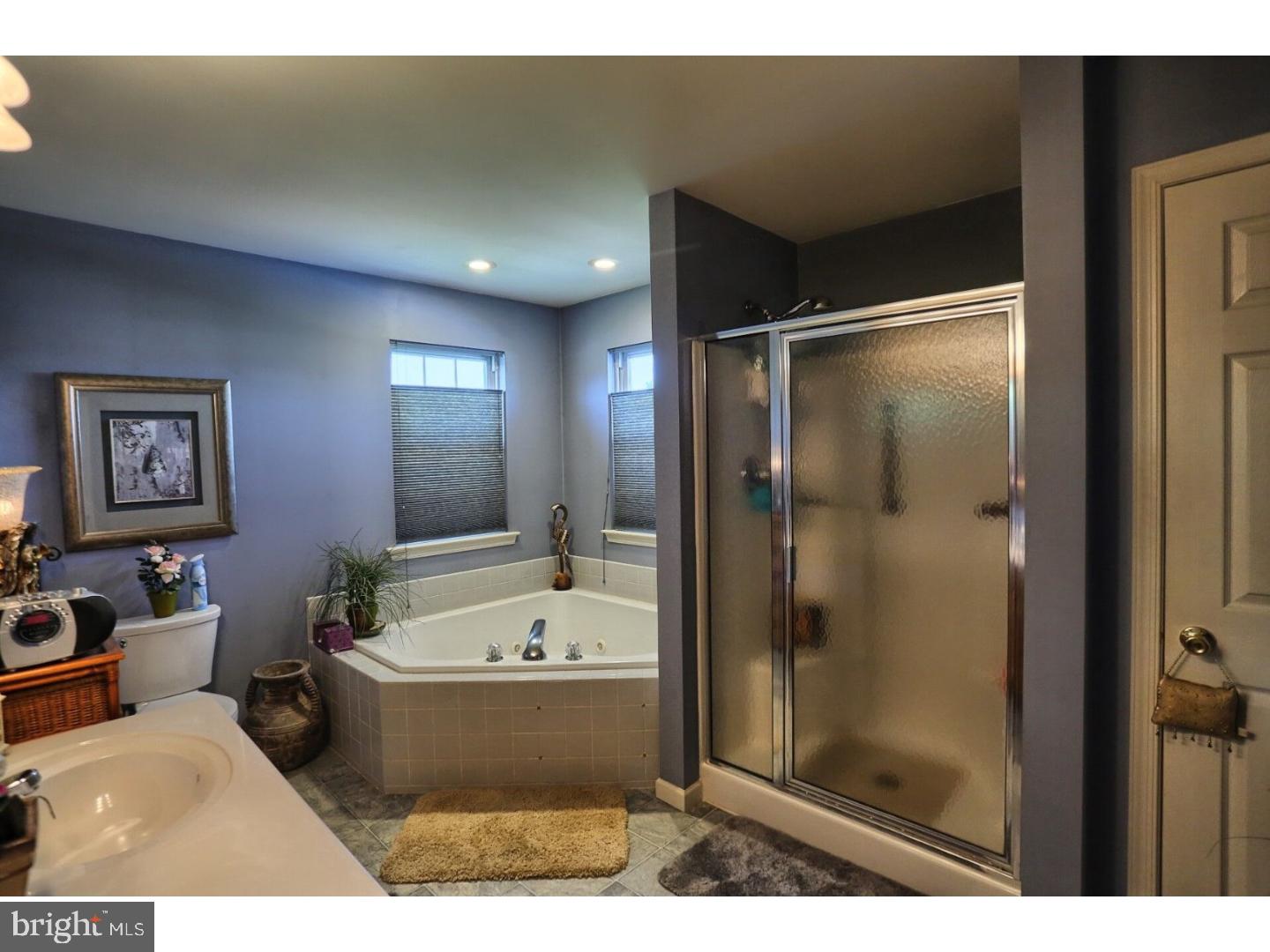 3503 Regency Drive Sinking Spring, PA 19608 - Photo 9 of 25 Gallery Image 9