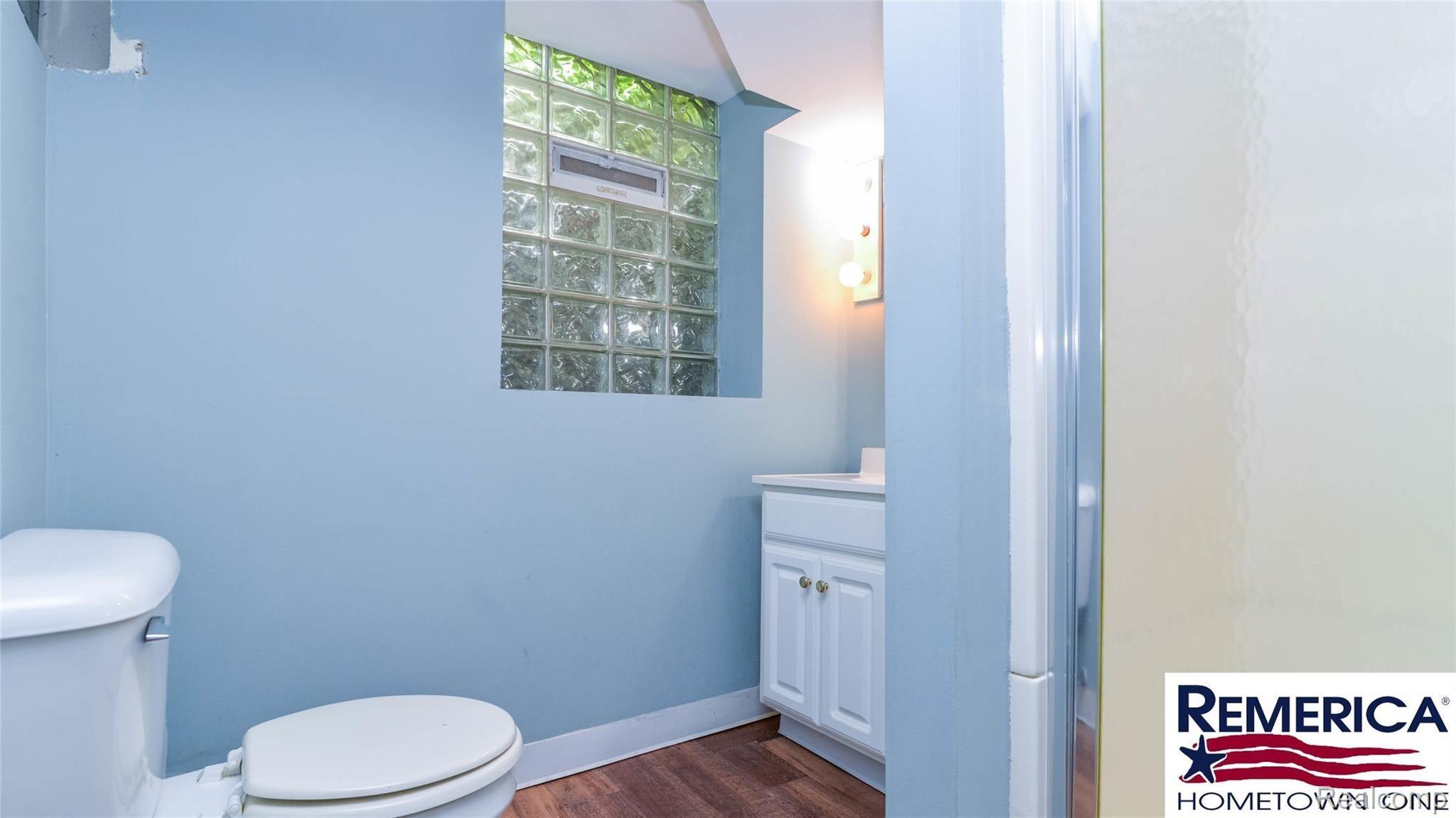 1735 Graefield Road, Unit 117 Birmingham, MI 48009 - Photo 31 of 36 Full Bath 2.2