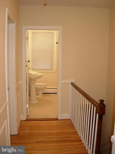 1247 Glenhaven Road Baltimore, MD 21239 - Photo 11 of 17 Hallway