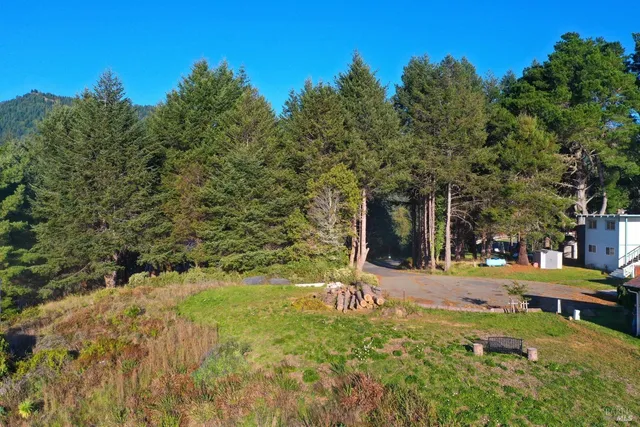 $85,000 | 19 Seaview Point, Whitethorn, CA 95589