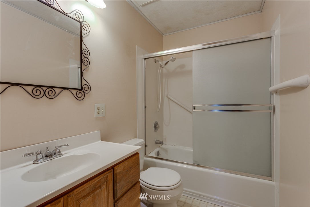 2609 Northeast 6th Place Renton, WA 98056 - Photo 15 of 21