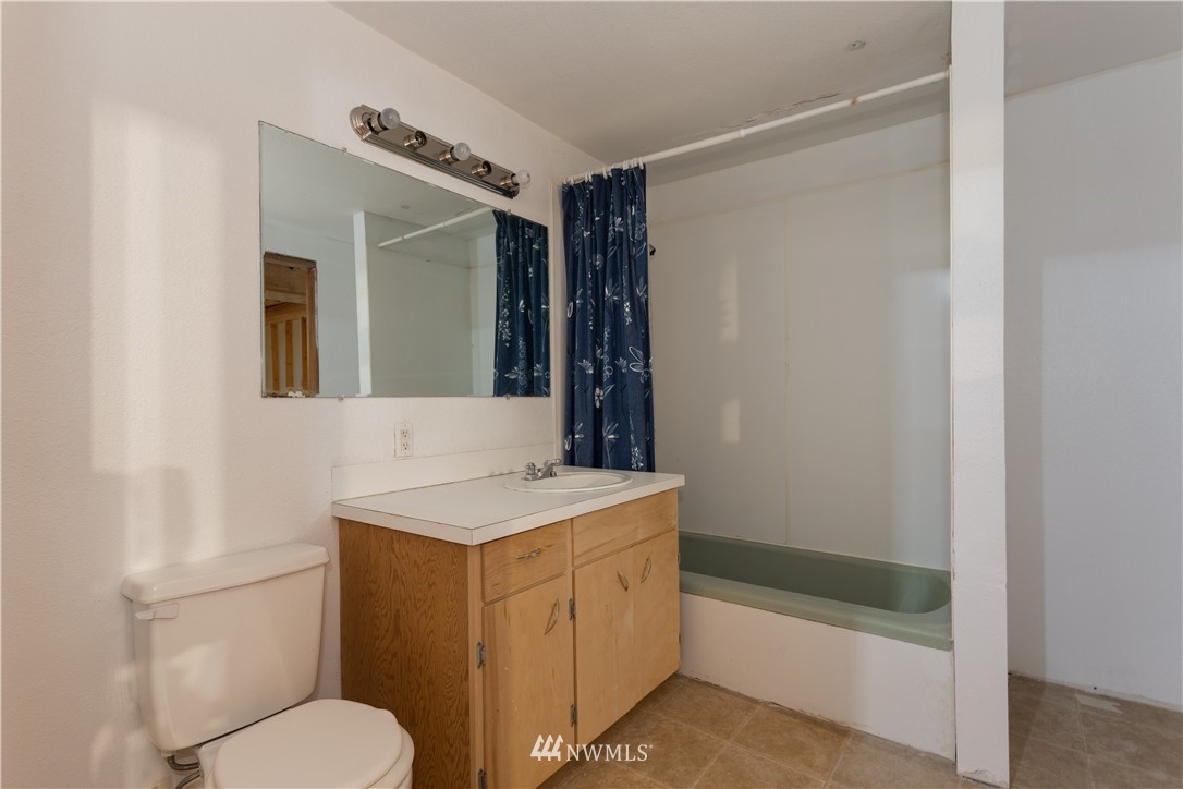 2609 Northeast 6th Place Renton, WA 98056 - Photo 20 of 21