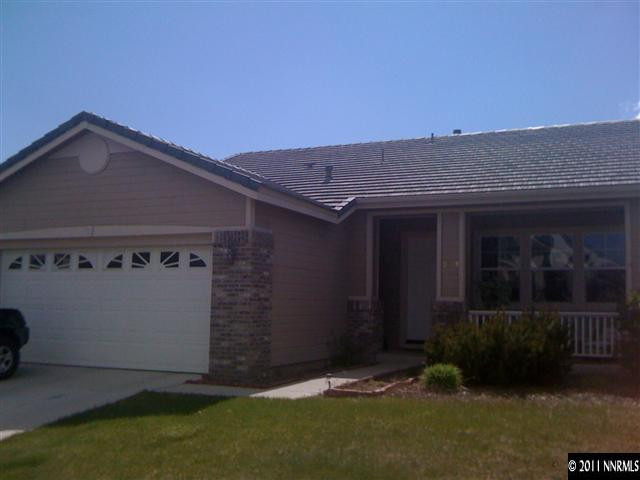 2799 Newburgh Way Reno, NV 89523 - Photo 9 of 9 a backyard of a house