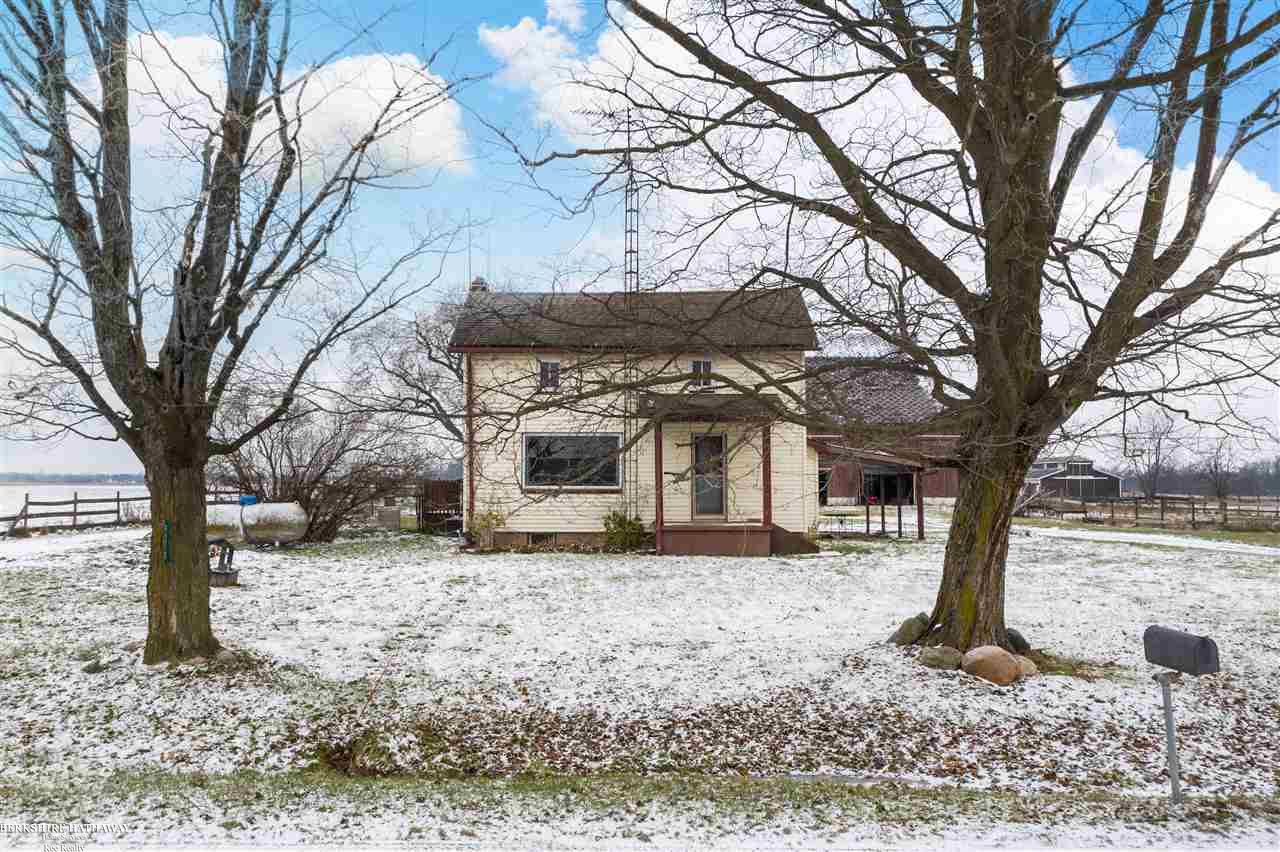 9210 South Nichols Road Gaines, MI 48436 - Photo 1 of 49 50062715.JPG