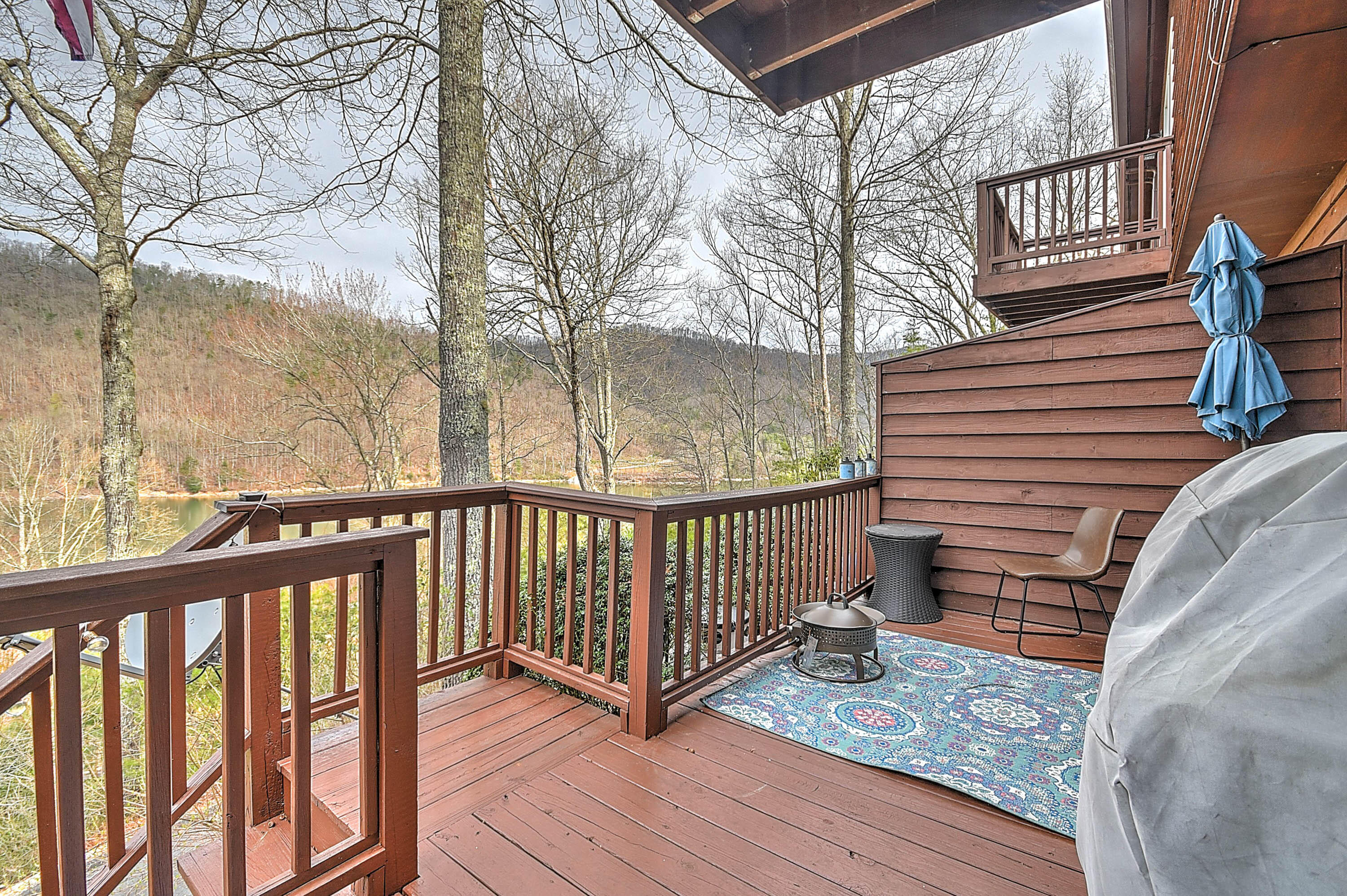 137 Lakeview Terr, Unit 137 Butler, TN 37640 - Photo 11 of 58 Terrace-8
