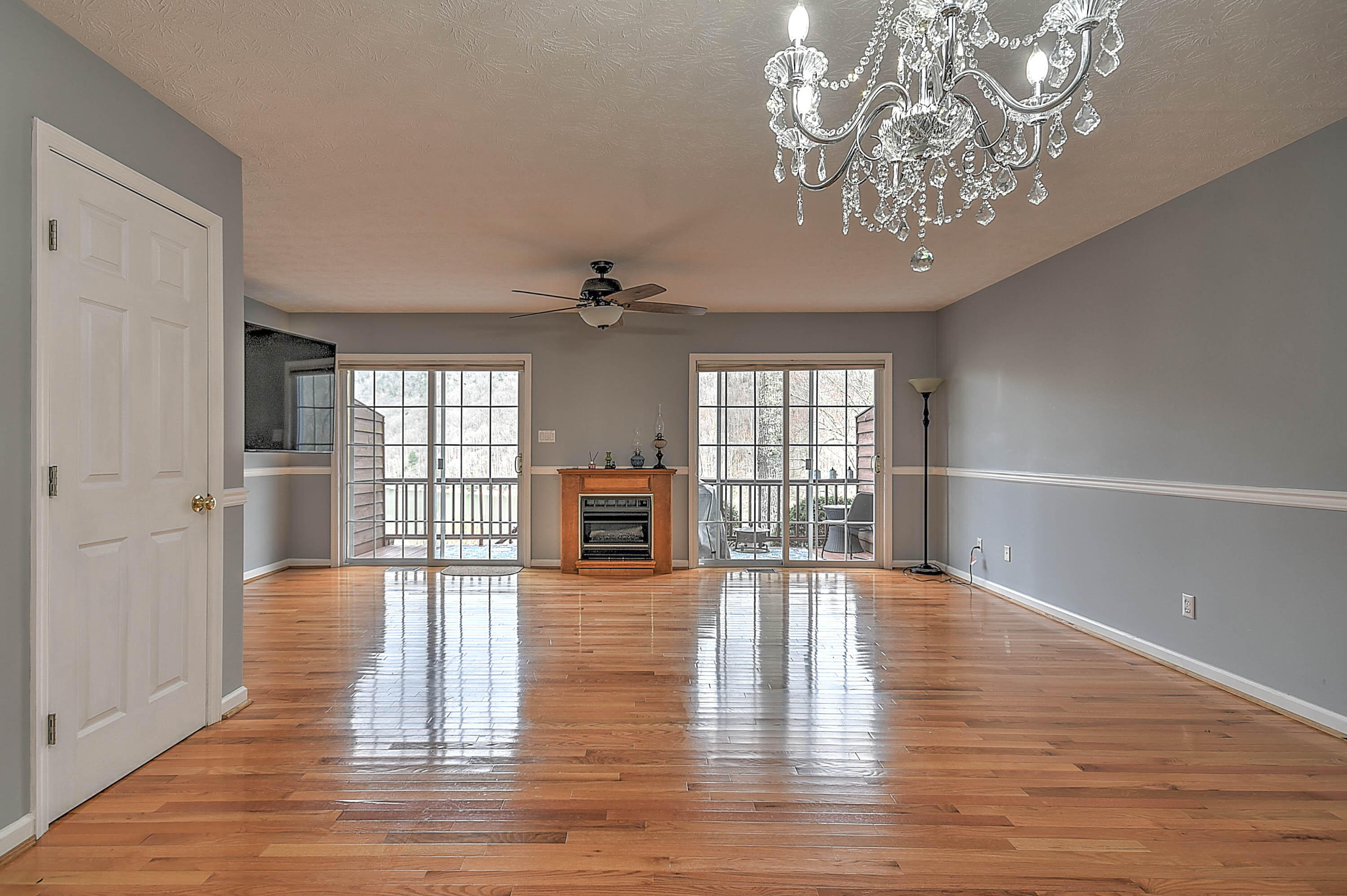 137 Lakeview Terr, Unit 137 Butler, TN 37640 - Photo 18 of 58 Terrace-15