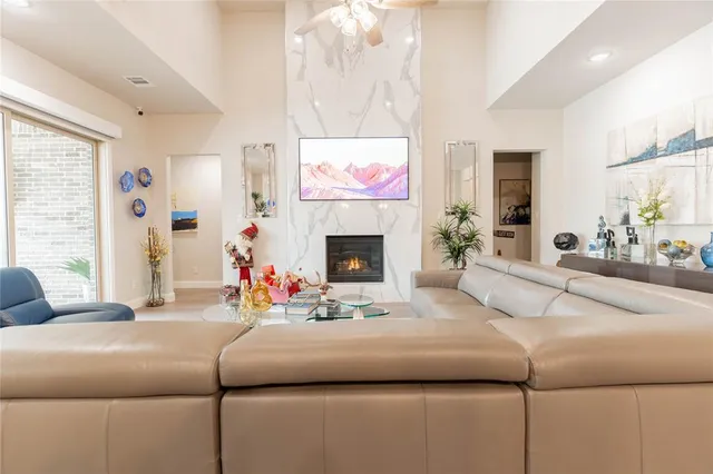 $850,000 | 409 Wood Duck Drive, Sunnyvale, TX 75182