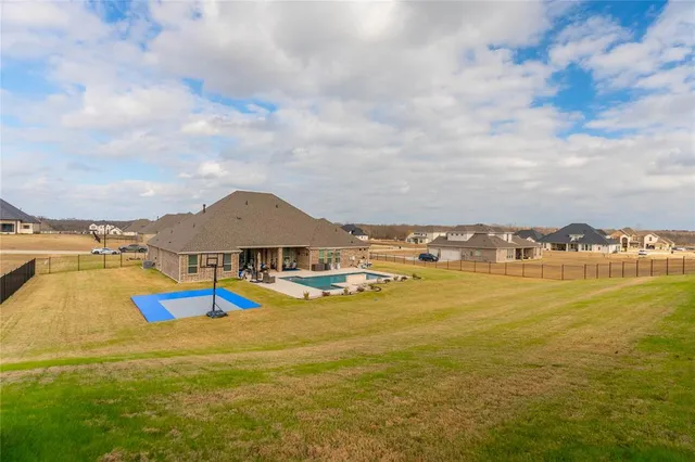 $850,000 | 409 Wood Duck Drive, Sunnyvale, TX 75182