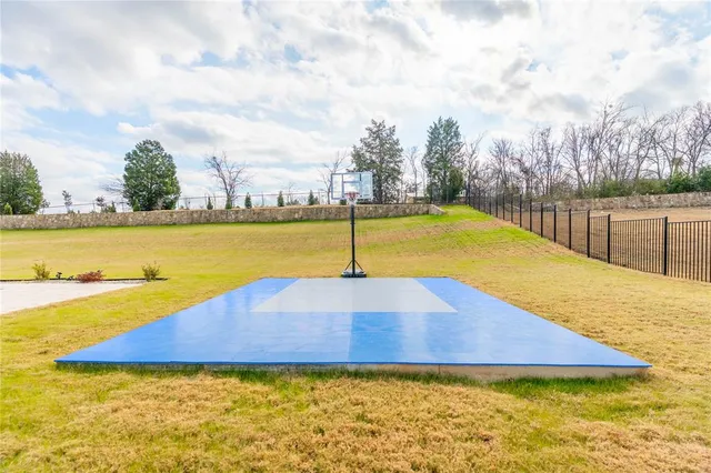 $850,000 | 409 Wood Duck Drive, Sunnyvale, TX 75182