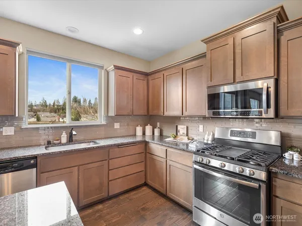 $650,000 | 17910 121st Street East, Bonney Lake, WA 98391