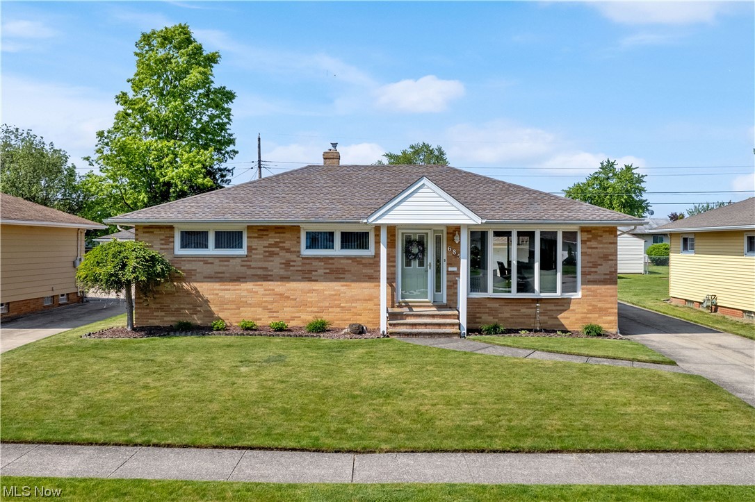 6852 Brandywine Road Cleveland, OH 44130 - Photo 1 of 25