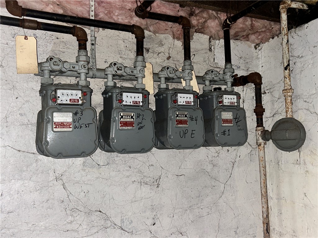 42 Ave A, Unit 40 Rochester, NY 14621 - Photo 31 of 35